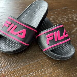 Fila Black and Pink Slides